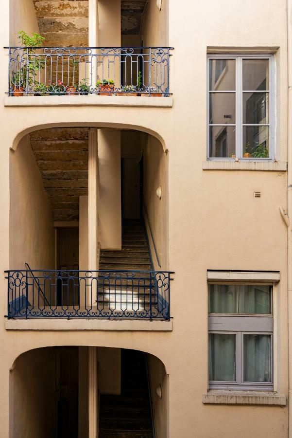 Appartement Le Royal à Lyon Extérieur photo